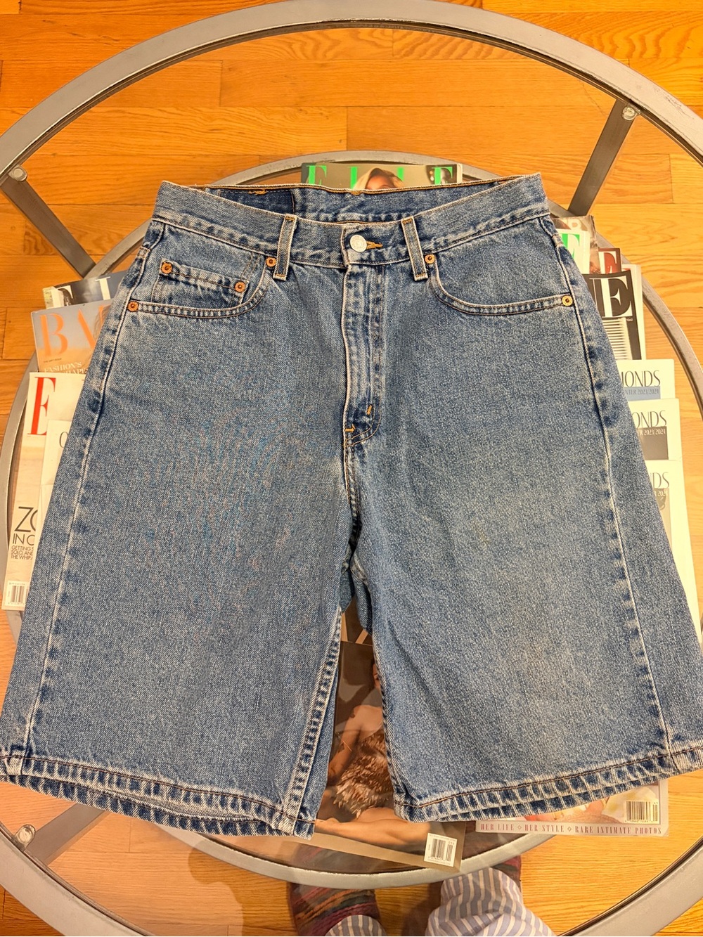 Vintage 1998 Levi's 550 Relaxed Fit Bermuda Denim Shorts